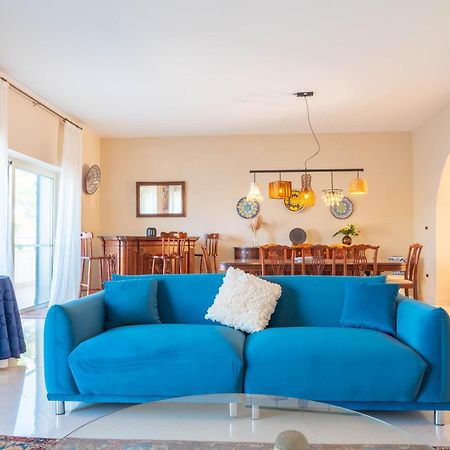 Villa Palma - Sunset Sea Views With Pool, Jacuzzi, Sauna And Games Room Mellieħa Kültér fotó