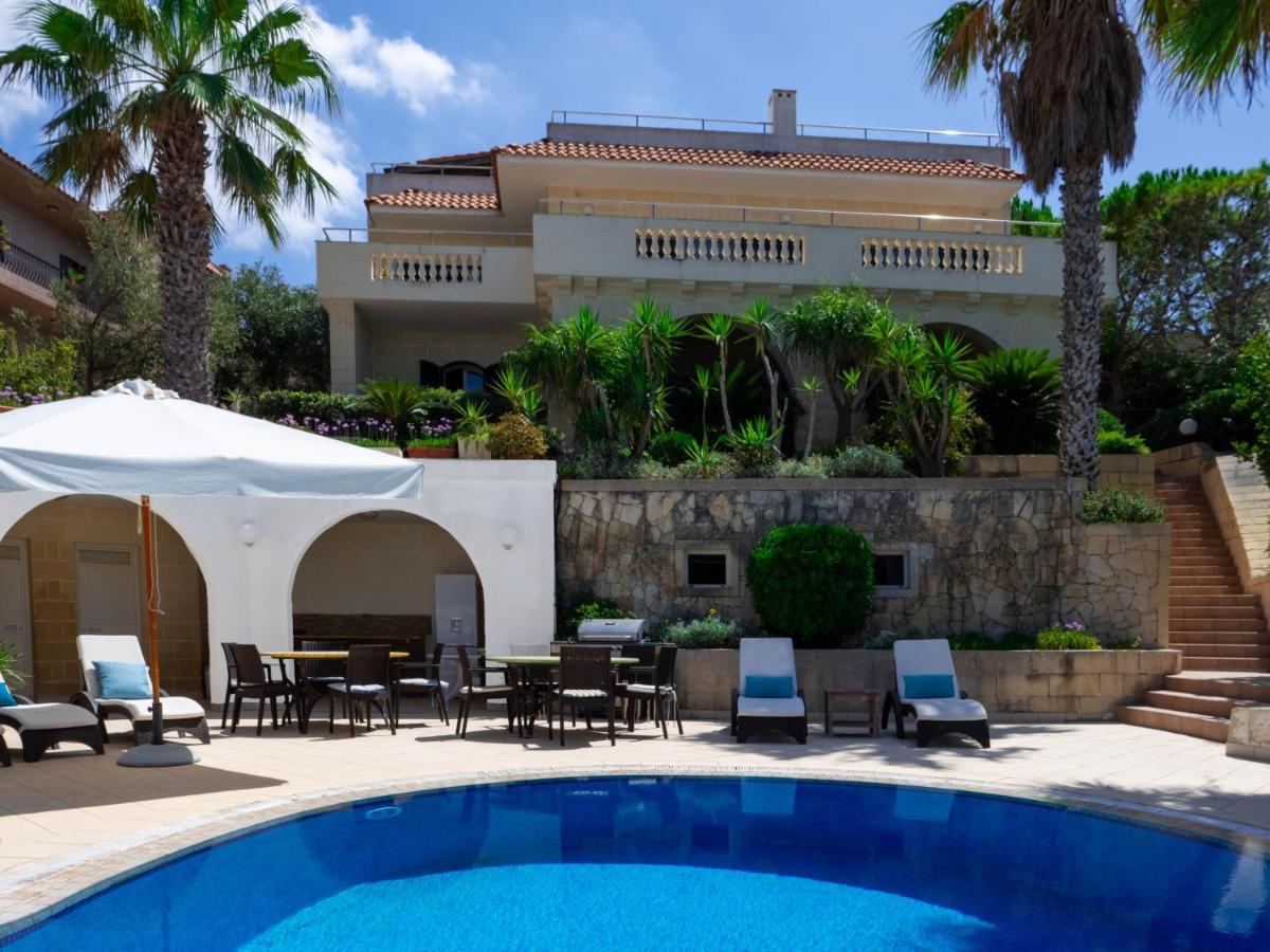 Villa Palma - Sunset Sea Views With Pool, Jacuzzi, Sauna And Games Room Mellieħa Kültér fotó