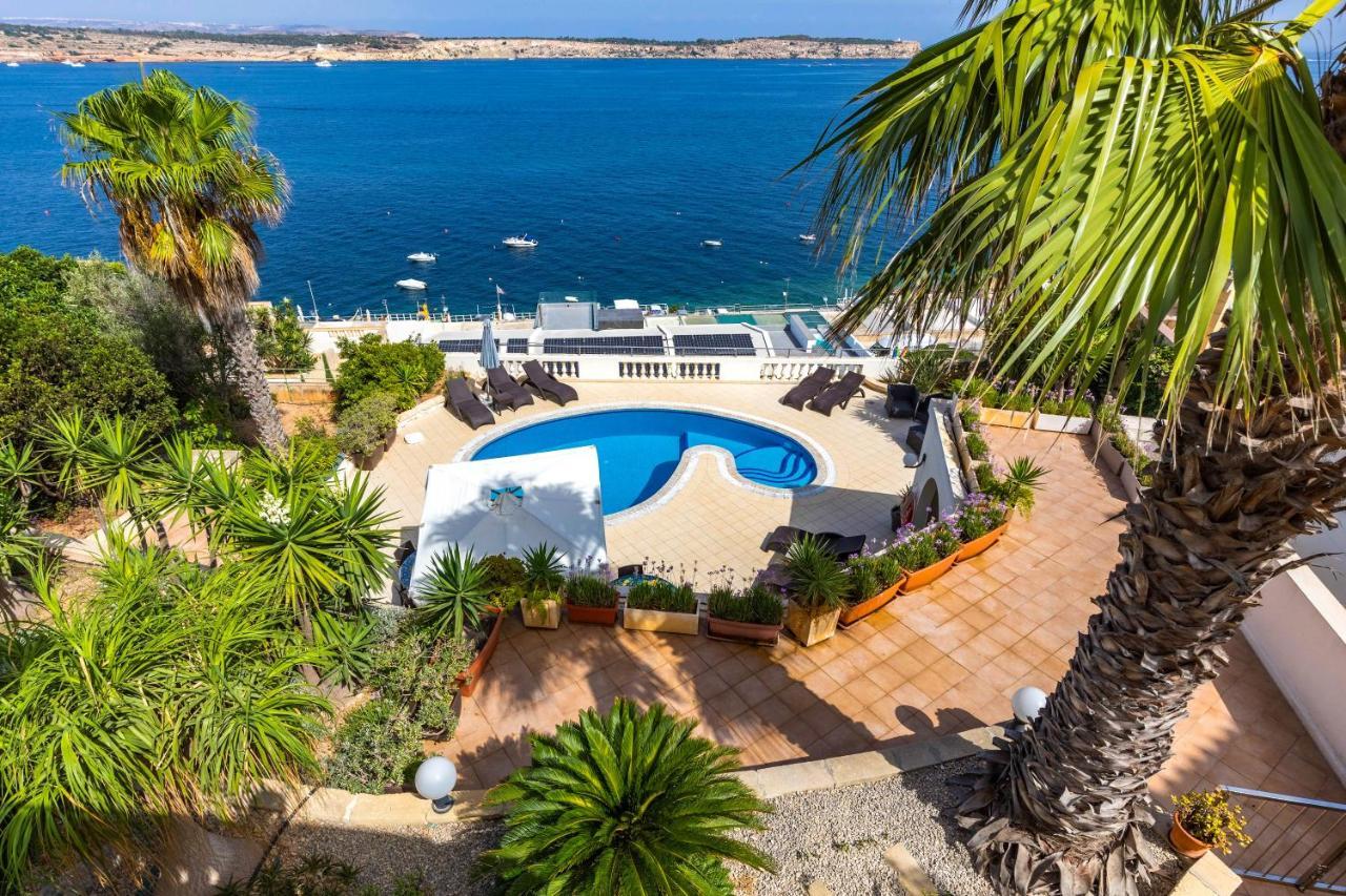 Villa Palma - Sunset Sea Views With Pool, Jacuzzi, Sauna And Games Room Mellieħa Kültér fotó