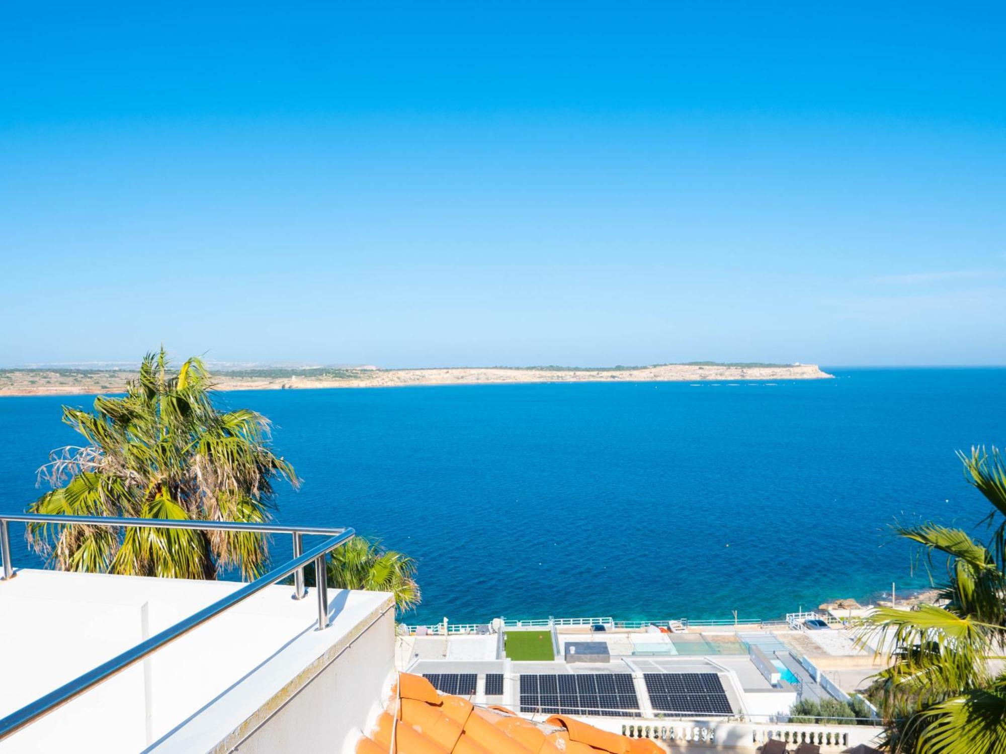Villa Palma - Sunset Sea Views With Pool, Jacuzzi, Sauna And Games Room Mellieħa Kültér fotó